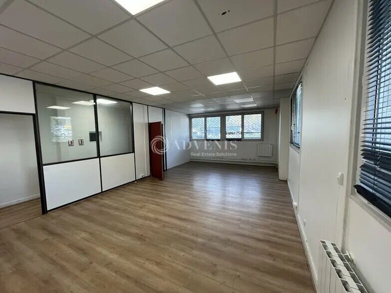 Bureau dans Créteil à louer - Photo intérieure - Image 2 de 11