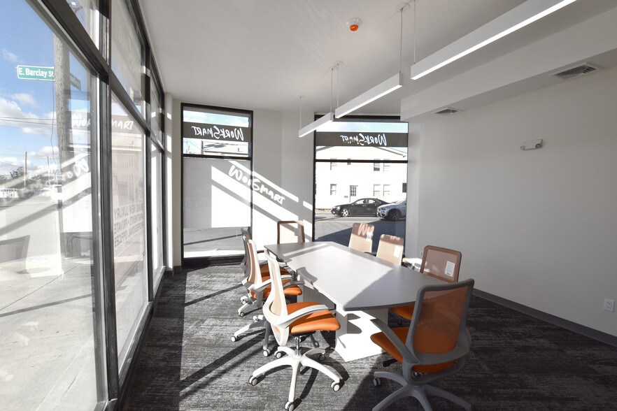 35 N Broadway, Hicksville, NY à louer - Photo intérieure - Image 3 de 26