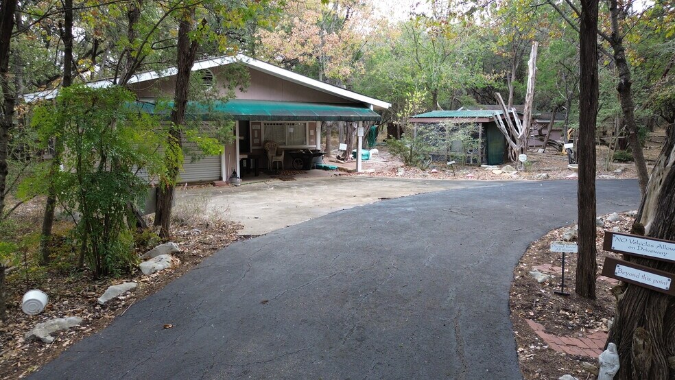 3707 Wyldwood Rd, Austin, TX à vendre - Photo du bâtiment - Image 2 de 7