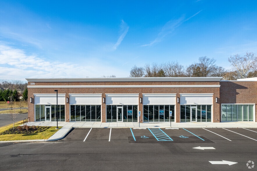 200 Marter Ave, Moorestown, NJ for lease - Building Photo - Image 2 of 7