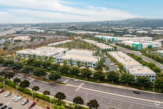 9297-9311 Research Dr, Irvine, CA - Aérien  Vue de la carte - Image1