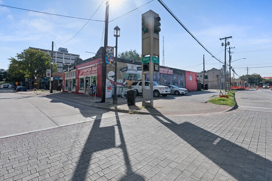 3100 Main St, Dallas, TX à vendre - Photo du bâtiment - Image 3 de 6