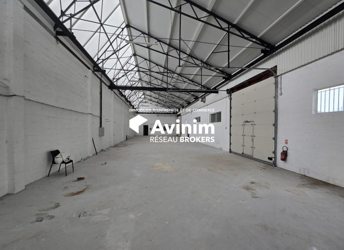 Industrial in Saint Brice Sous Foret for lease Interior Photo- Image 1 of 5