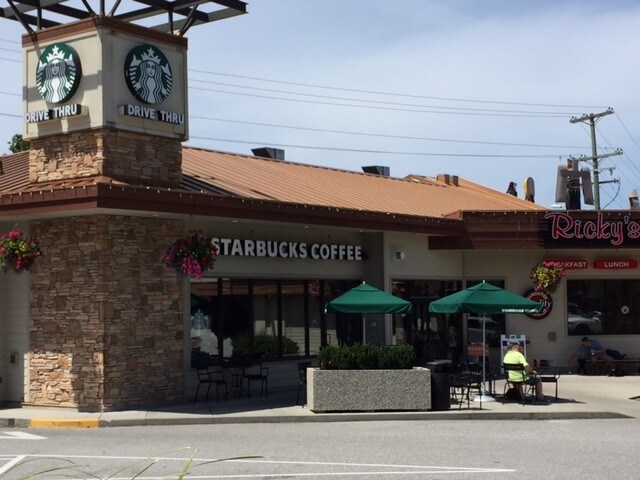 5500 Sunshine Coast Hwy, Sechelt, BC à vendre Photo du bâtiment- Image 1 de 1