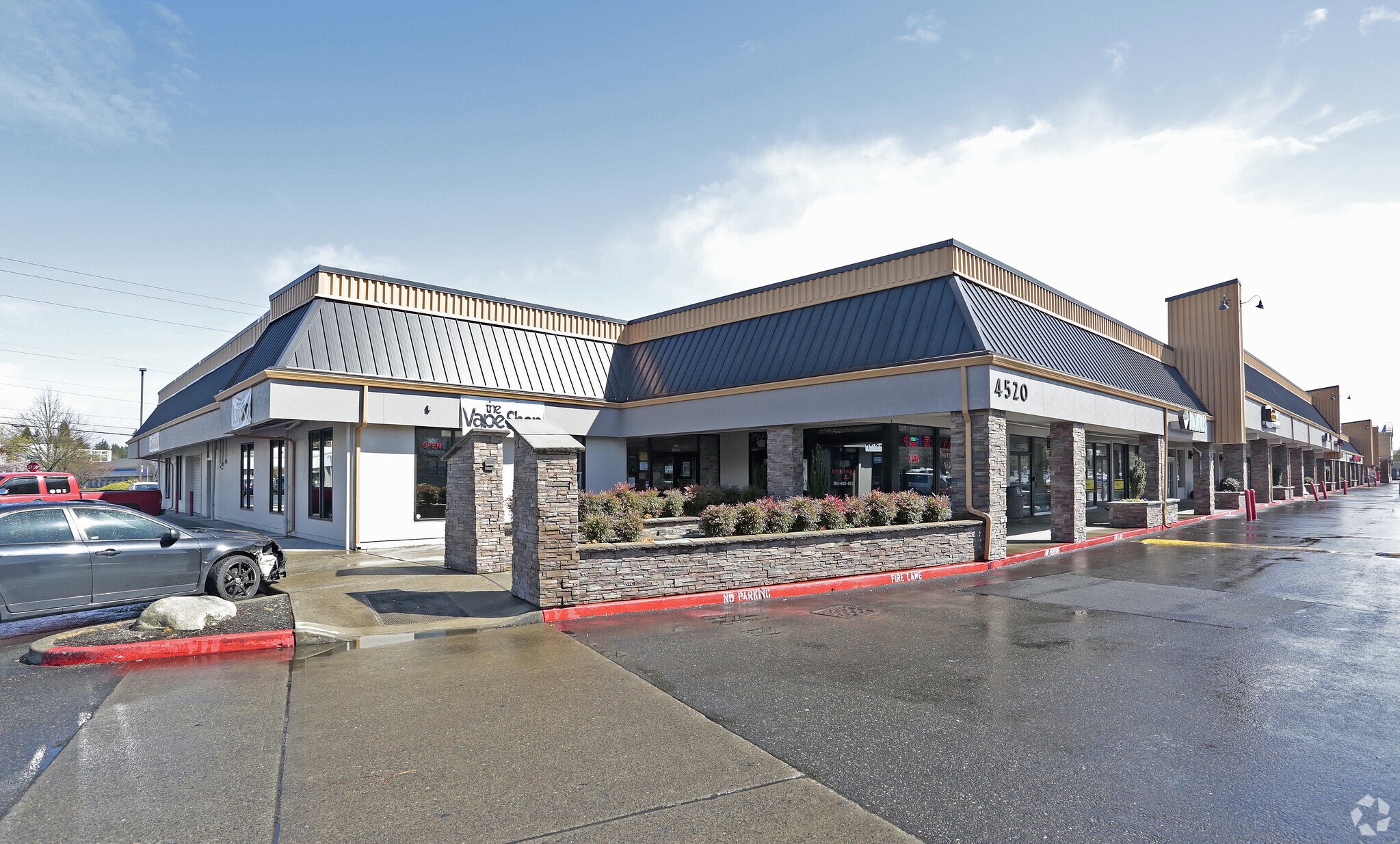 4520 Lacey Blvd SE, Lacey, WA à louer Photo principale- Image 1 de 21