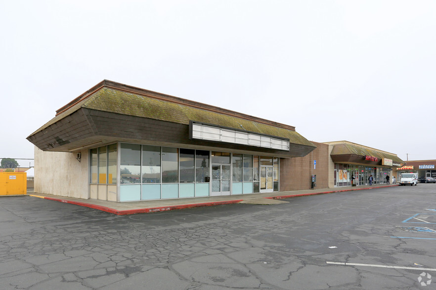 5972 Stockton Blvd, Sacramento, CA for lease - Primary Photo - Image 1 of 3