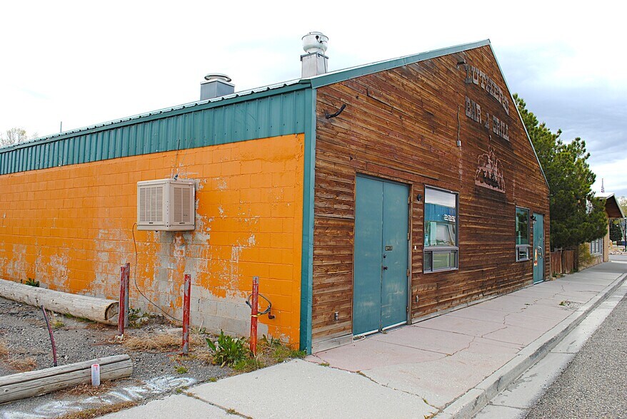 479 6th Street St, Wells, NV à vendre - Photo du bâtiment - Image 2 de 41