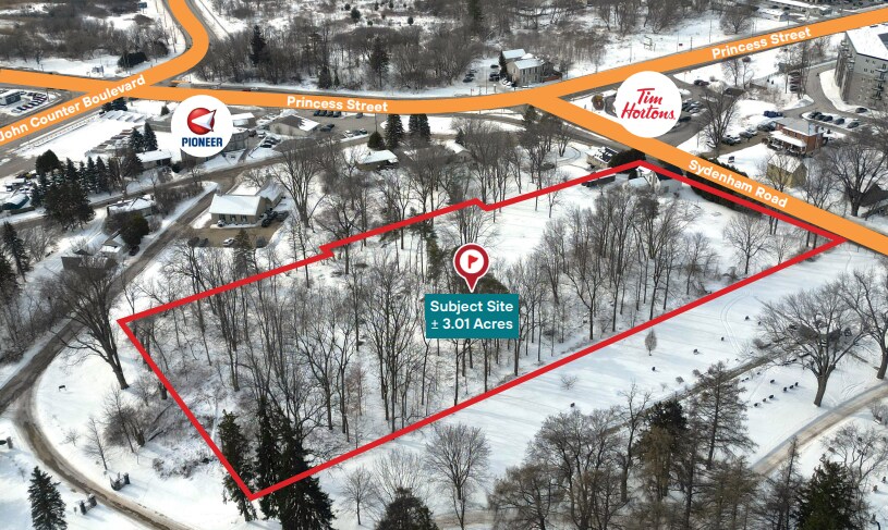 924 Sydenham Rd, Kingston, ON à vendre - Aérien - Image 1 de 1