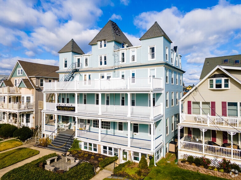 5 Abbott Ave, Ocean Grove, NJ for sale - Primary Photo - Image 1 of 5