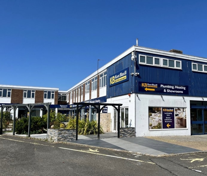 129-139 Layer Road, Colchester à louer - Photo du bâtiment - Image 3 de 4