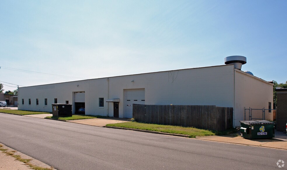 400 Cumberland Ave, Portsmouth, VA à vendre - Photo du bâtiment - Image 2 de 2