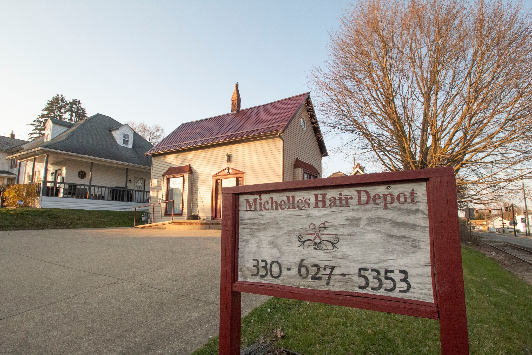 208 2nd St SW, Carrollton, OH à vendre Photo principale- Image 1 de 21