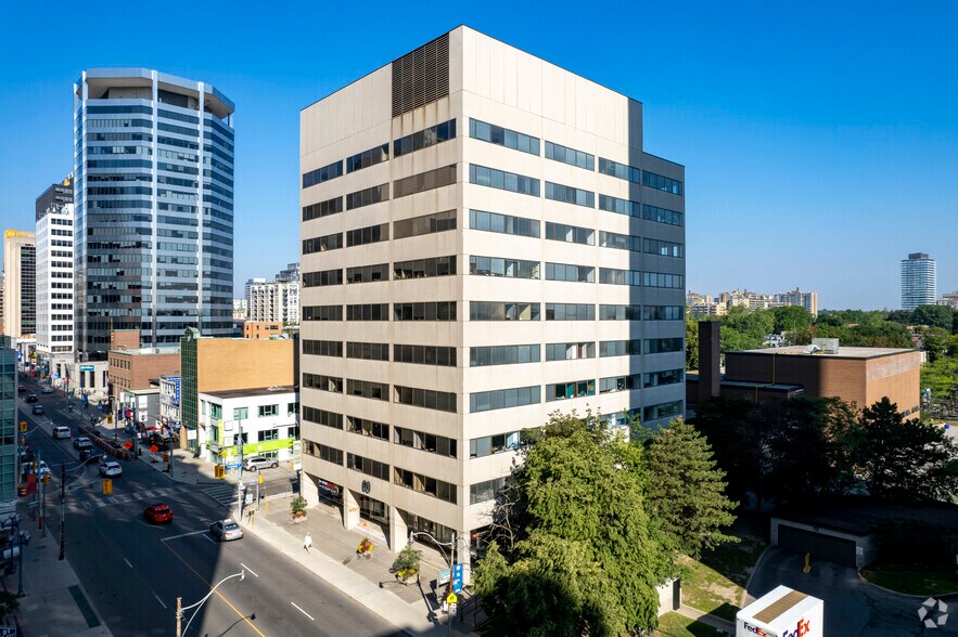 60 St Clair Av E, Toronto, ON for lease - Primary Photo - Image 1 of 2