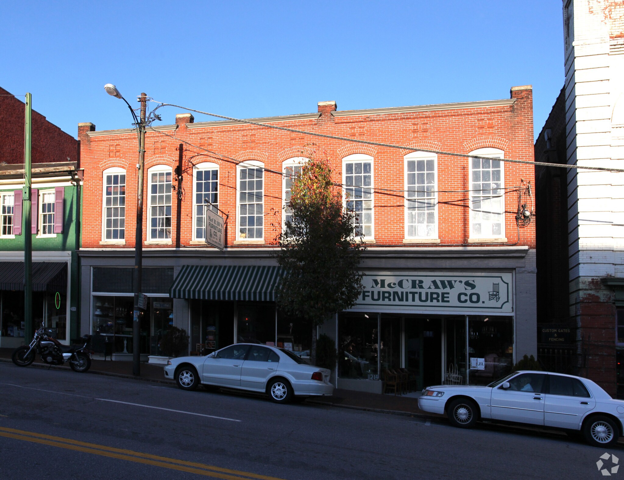 1208 Main St, Lynchburg, VA à louer Photo principale- Image 1 de 4