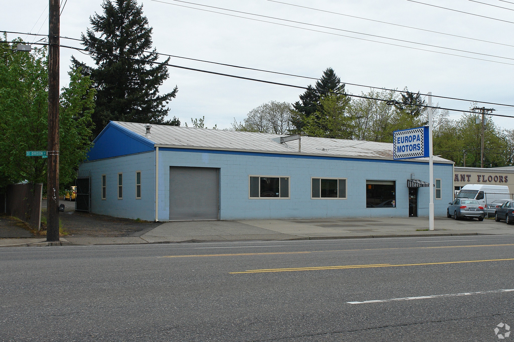 10455 SE Division St, Portland, OR for sale Primary Photo- Image 1 of 3