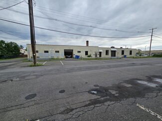 Plus de détails pour 477B Hasbrouck Ave, Kingston, NY - Industriel à louer