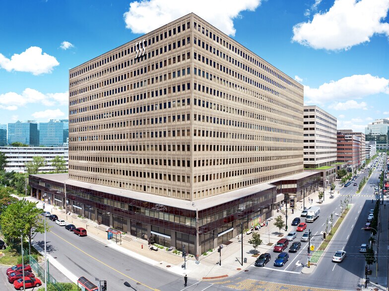 555 Rue Chabanel O, Montréal, QC for lease - Building Photo - Image 1 of 67