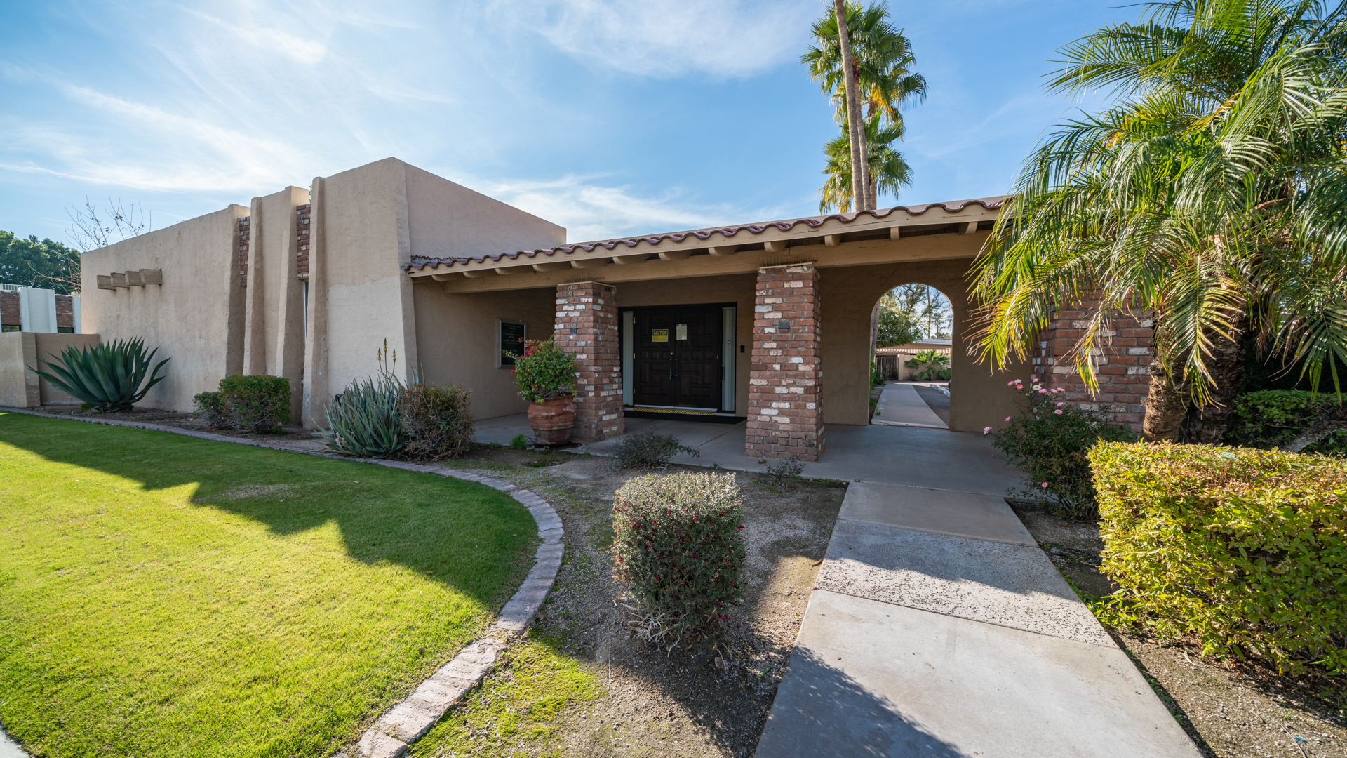 2530 S Rural Rd, Tempe, AZ à louer Photo principale- Image 1 de 10