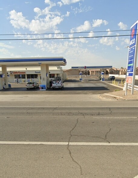 300 W Main St, Westmorland, CA for sale - Building Photo - Image 2 of 4