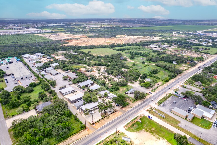 18816 & 18820 FM 2252, San Antonio, TX à vendre - Aérien - Image 3 de 18