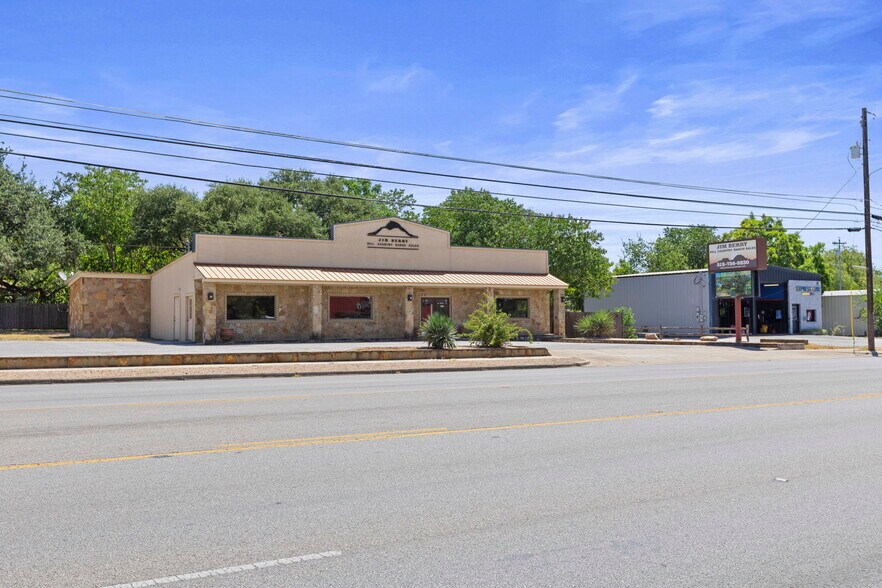 503 S Highway 281, Burnet, TX à vendre - Photo du bâtiment - Image 2 de 21