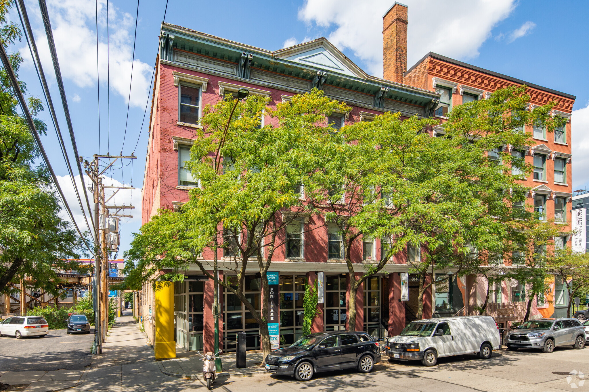 812-814 N Franklin St, Chicago, IL à louer Photo du b timent- Image 1 de 12