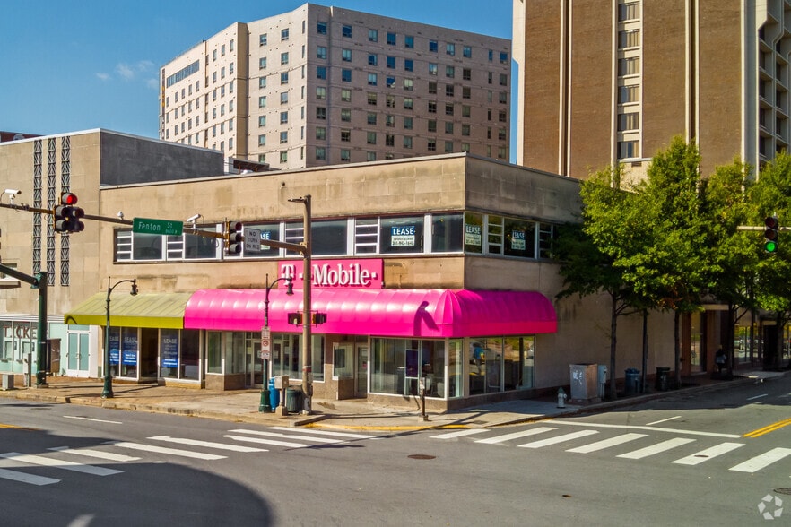 8600 Fenton St, Silver Spring, MD for lease - Building Photo - Image 1 of 7
