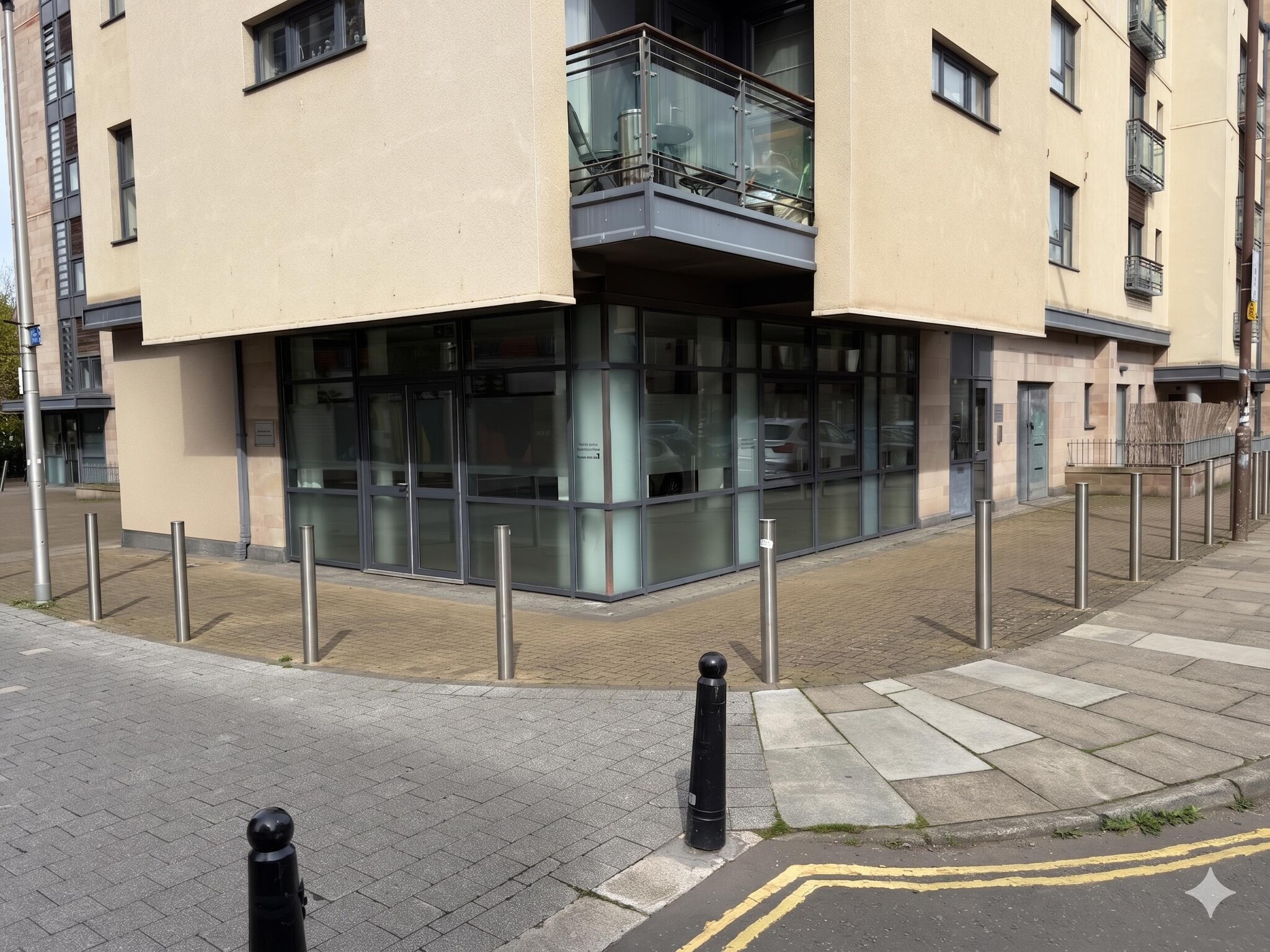 19 West Tollcross, Edinburgh for lease Building Photo- Image 1 of 3