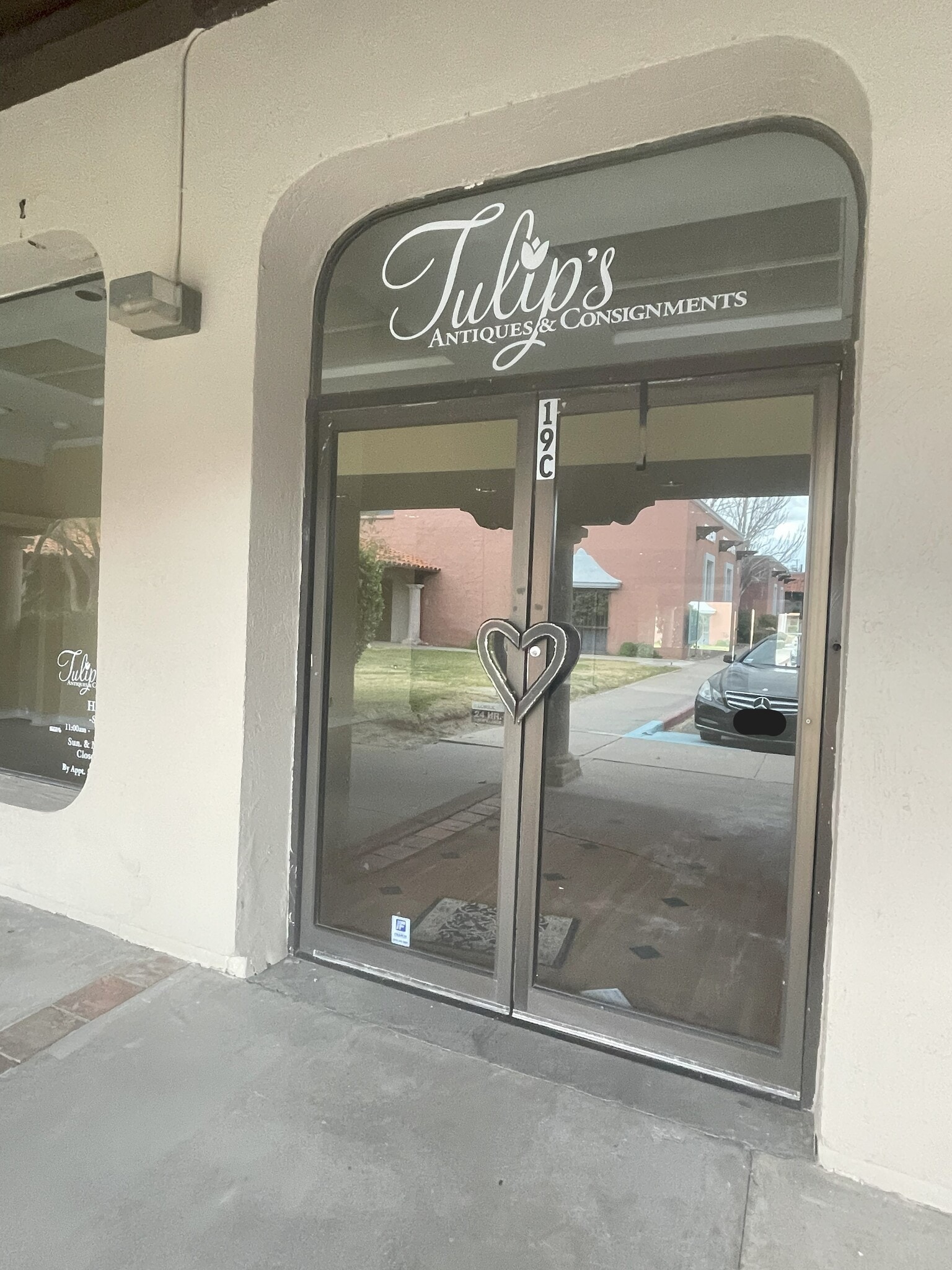 5411 N Mesa St, El Paso, TX for lease Interior Photo- Image 1 of 20