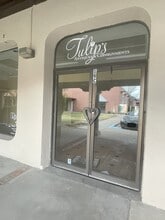 5411 N Mesa St, El Paso, TX for lease Interior Photo- Image 1 of 20