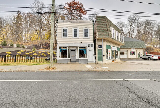 More details for 720 Main St, Winsted, CT - Retail for Sale