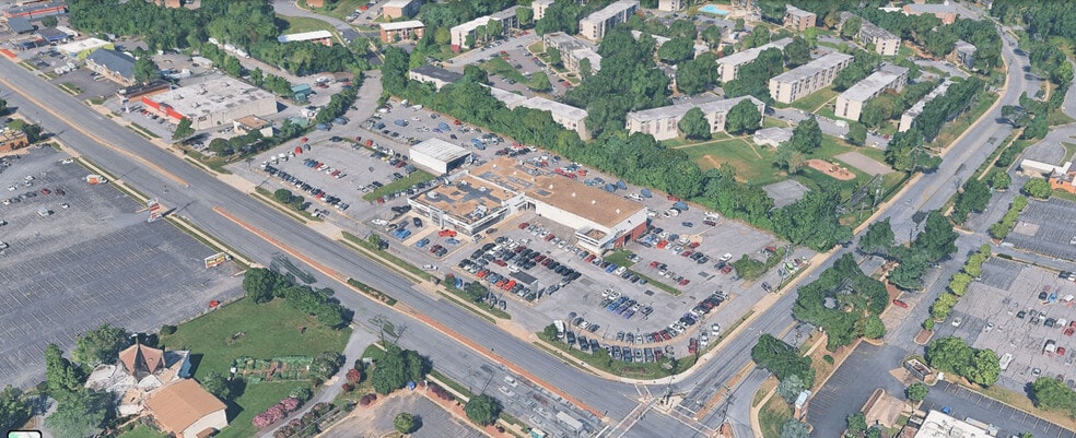 8100 Annapolis Rd, Hyattsville, MD for sale - Building Photo - Image 1 of 4