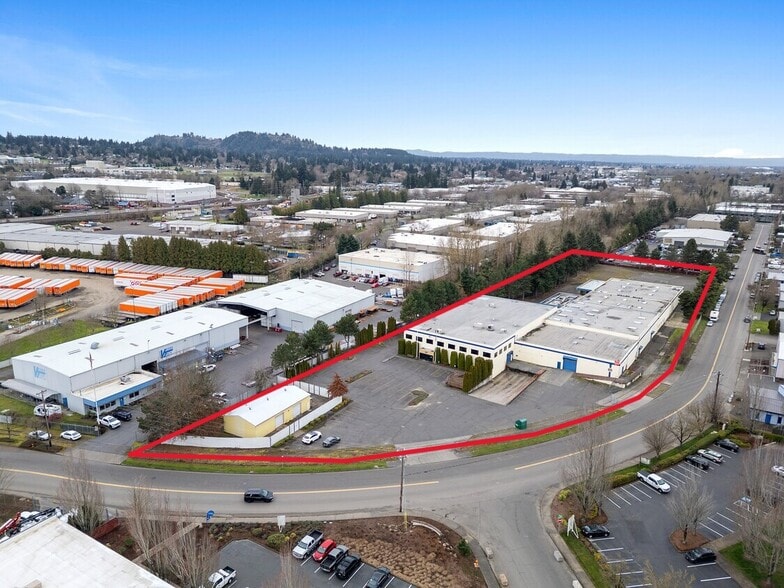 12812 NE Whitaker Way, Portland, OR for lease - Building Photo - Image 3 of 27
