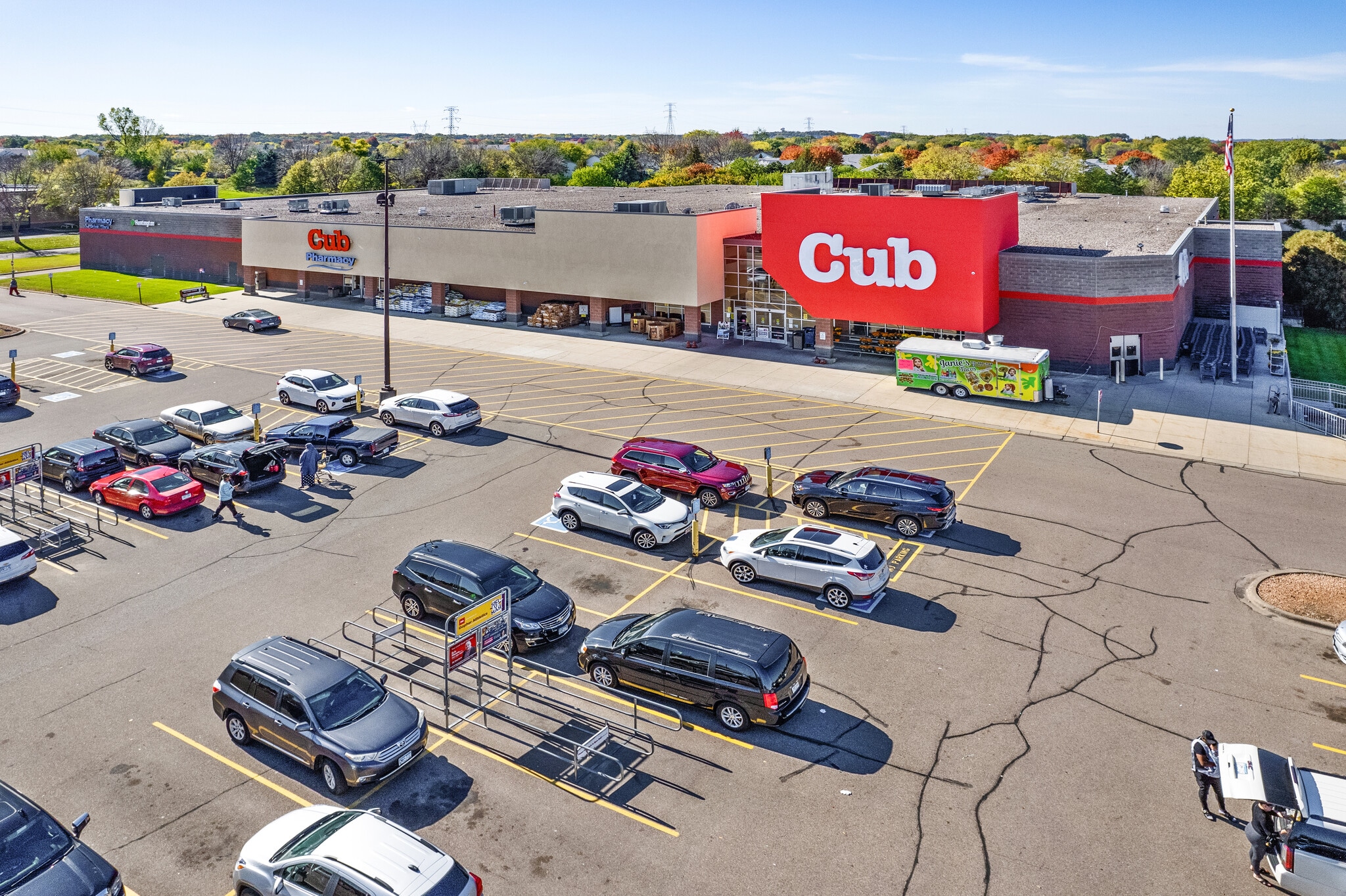 1198 Vierling Dr E, Shakopee, MN for lease Primary Photo- Image 1 of 10