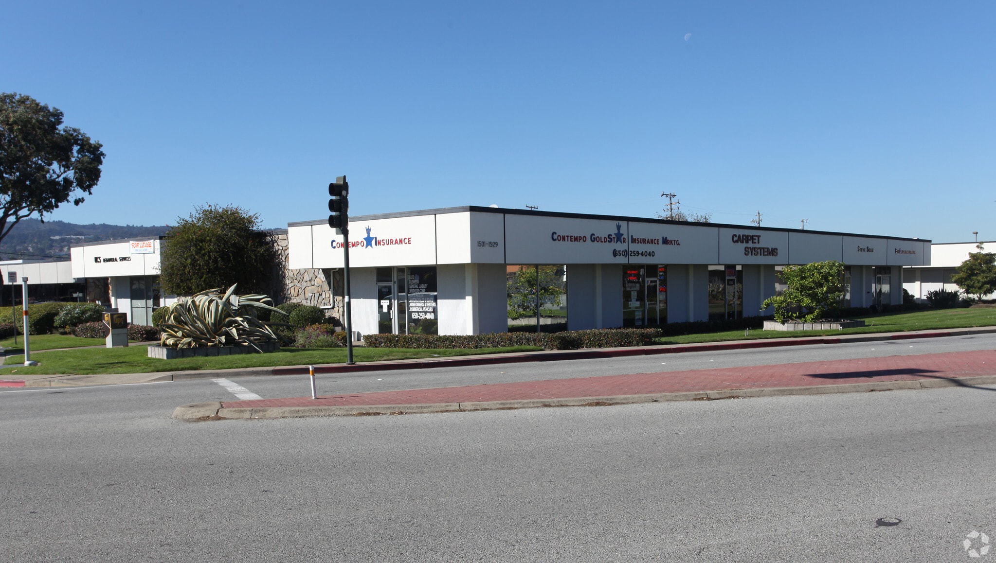 Bayshore Hwy & Mahler Rd Corner Parcel portfolio of 3 properties for sale on LoopNet.ca Building Photo- Image 1 of 4