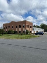 9479 Hawkins Dr, Manassas, VA for lease Building Photo- Image 1 of 13