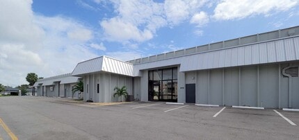 2696 NW 31st Ave, Lauderdale Lakes, FL for lease Building Photo- Image 1 of 2