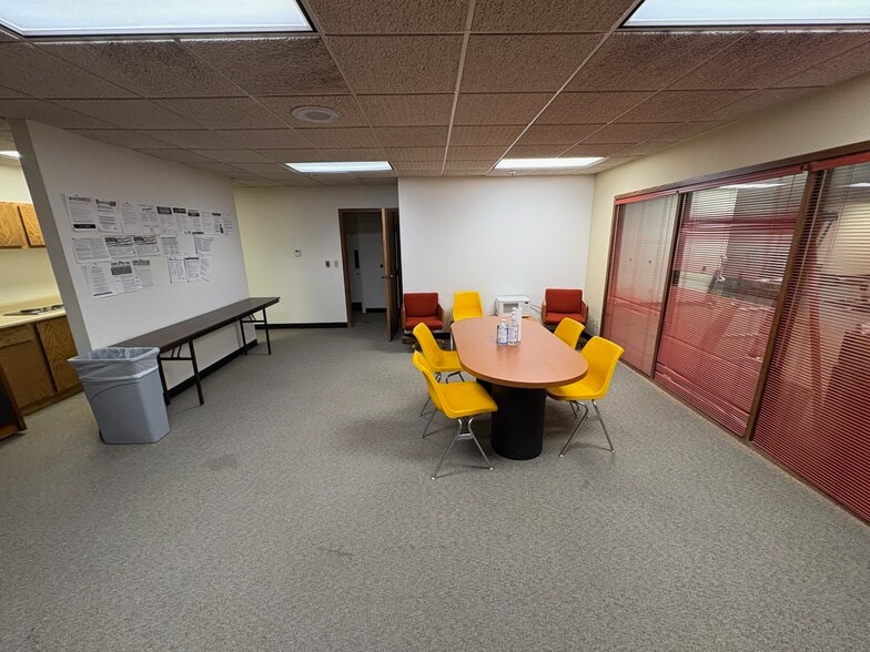 3690 W 10th St, Greeley, CO for lease - Interior Photo - Image 3 of 7