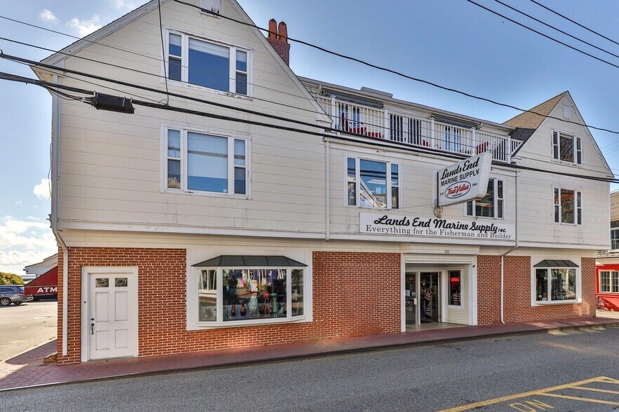 337 Commercial St, Provincetown, MA for sale - Building Photo - Image 2 of 50