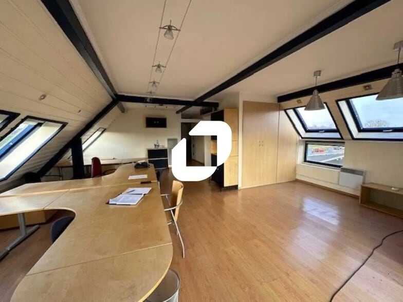 68 Rue De La Croix De L'Orme, Morainvilliers à vendre - Photo intérieure - Image 2 de 10