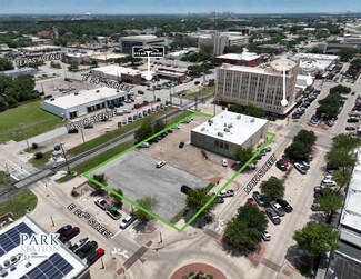 Plus de détails pour 301 N Main St, Bryan, TX - Bureau à vendre