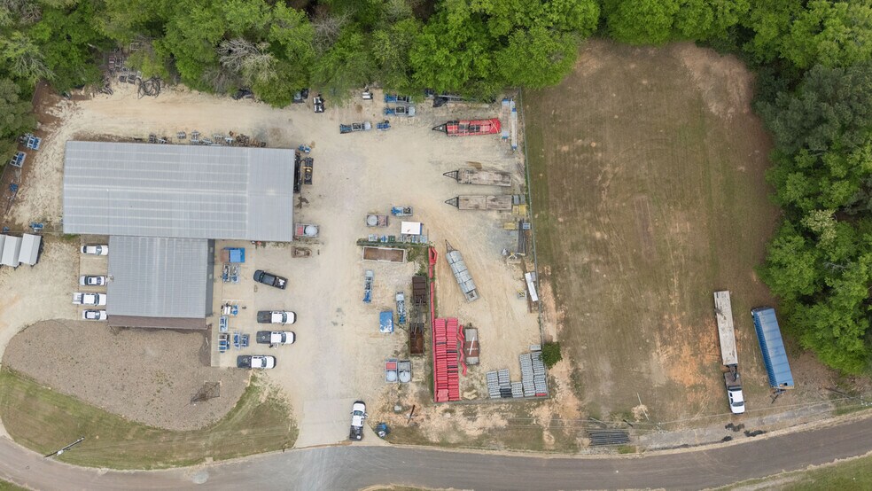 1510 TX-135, Kilgore, TX à vendre - Photo du bâtiment - Image 2 de 32