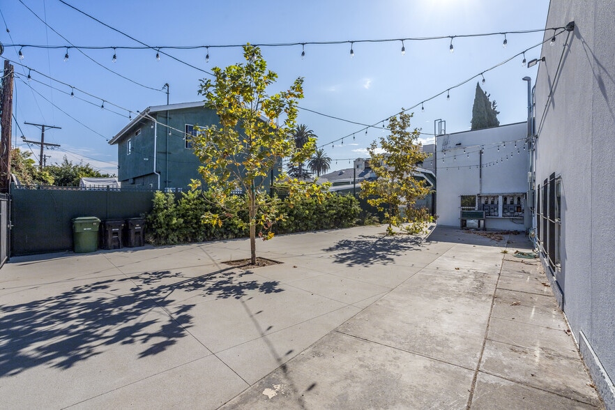 4501-4515 W Adams Blvd, Los Angeles, CA for lease - Building Photo - Image 2 of 15