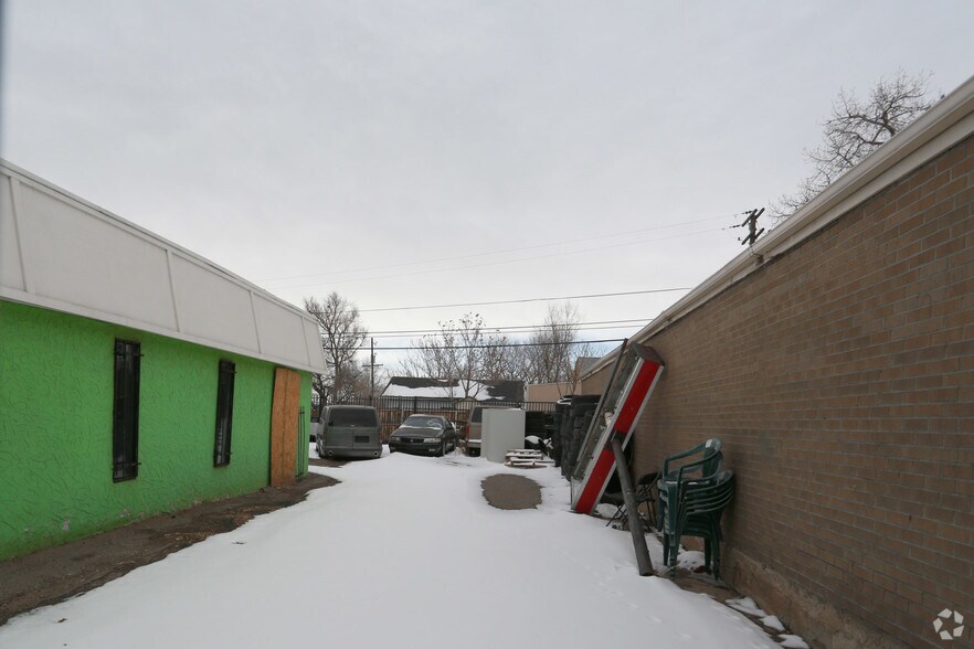 12 Federal Blvd, Denver, CO à vendre - Photo du bâtiment - Image 2 de 5