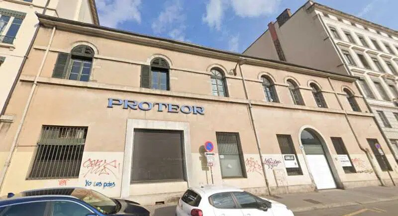 Bureau dans Lyon à louer - Photo du bâtiment - Image 2 de 9