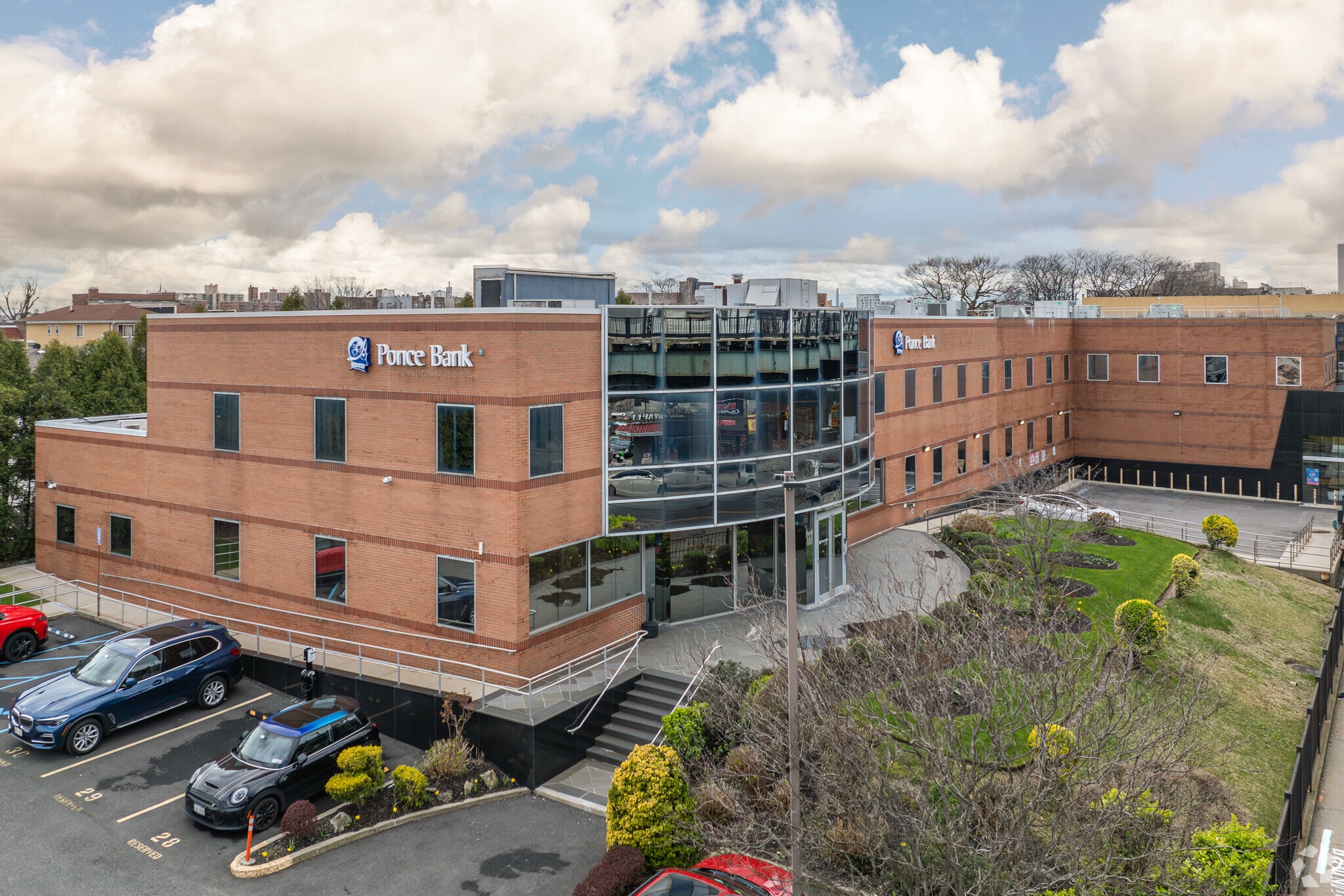 2244 Westchester Ave, Bronx, NY for sale Primary Photo- Image 1 of 18