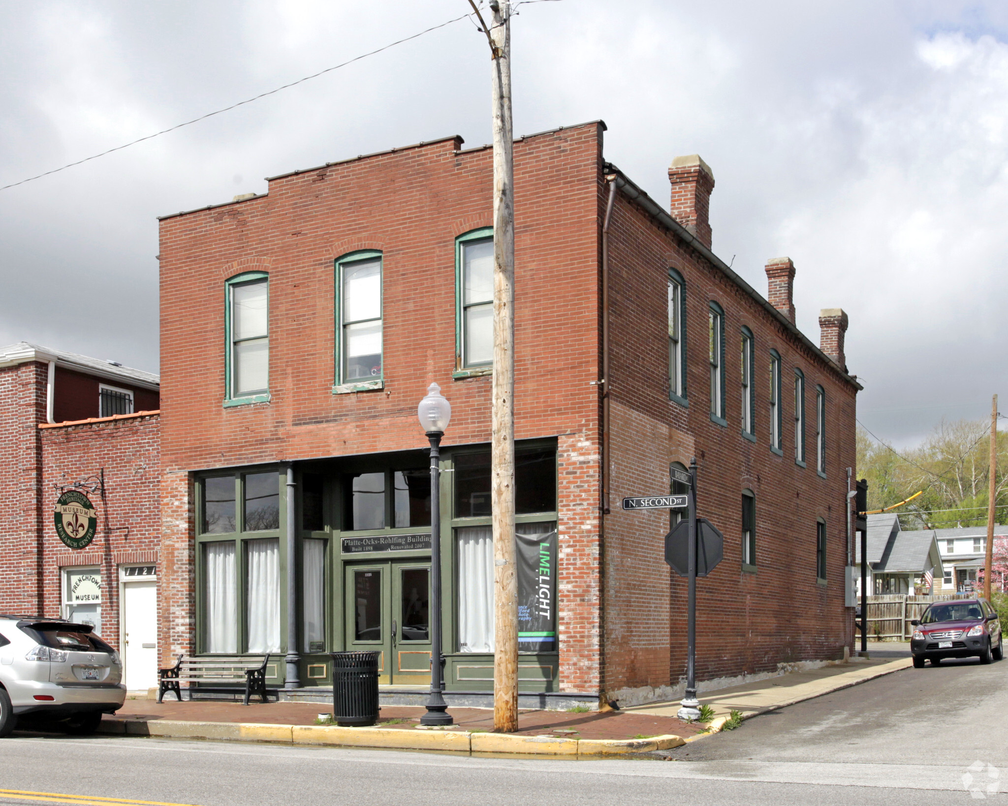 1125 N 2nd St, Saint Charles, MO for sale Primary Photo- Image 1 of 1