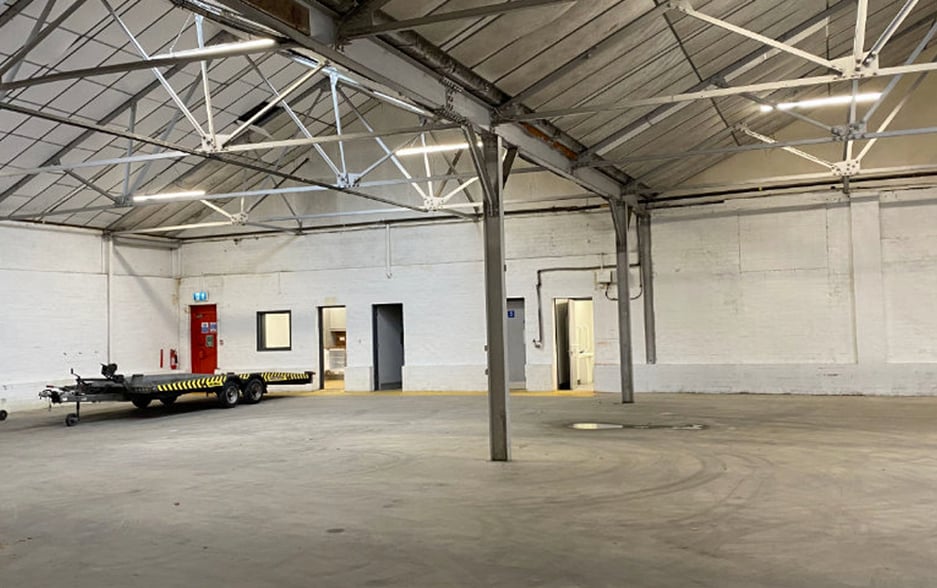 A470, Builth Wells for lease - Interior Photo - Image 2 of 5