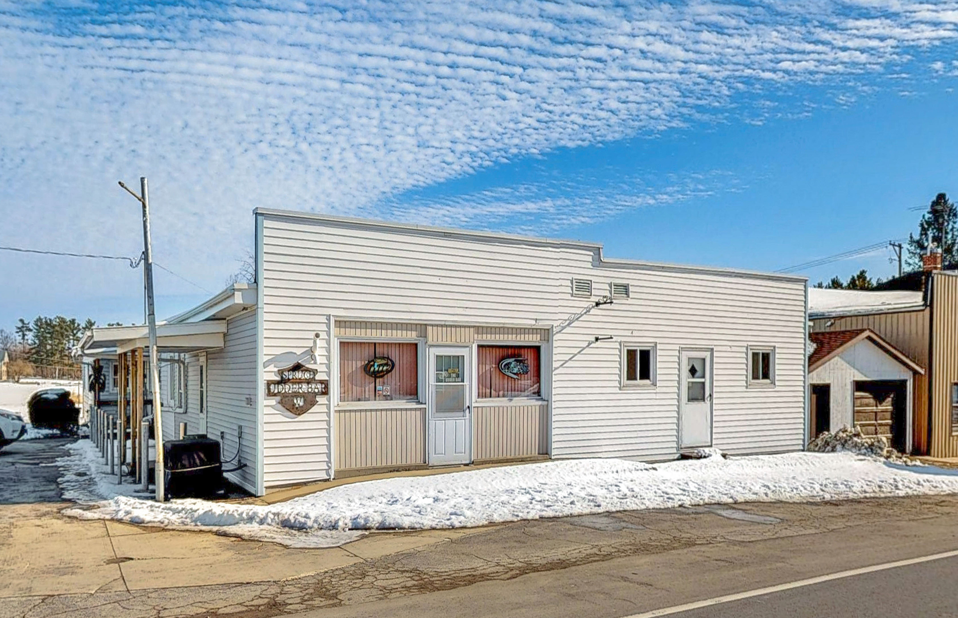 7716 County Road B, Oconto Falls, WI for sale Building Photo- Image 1 of 1