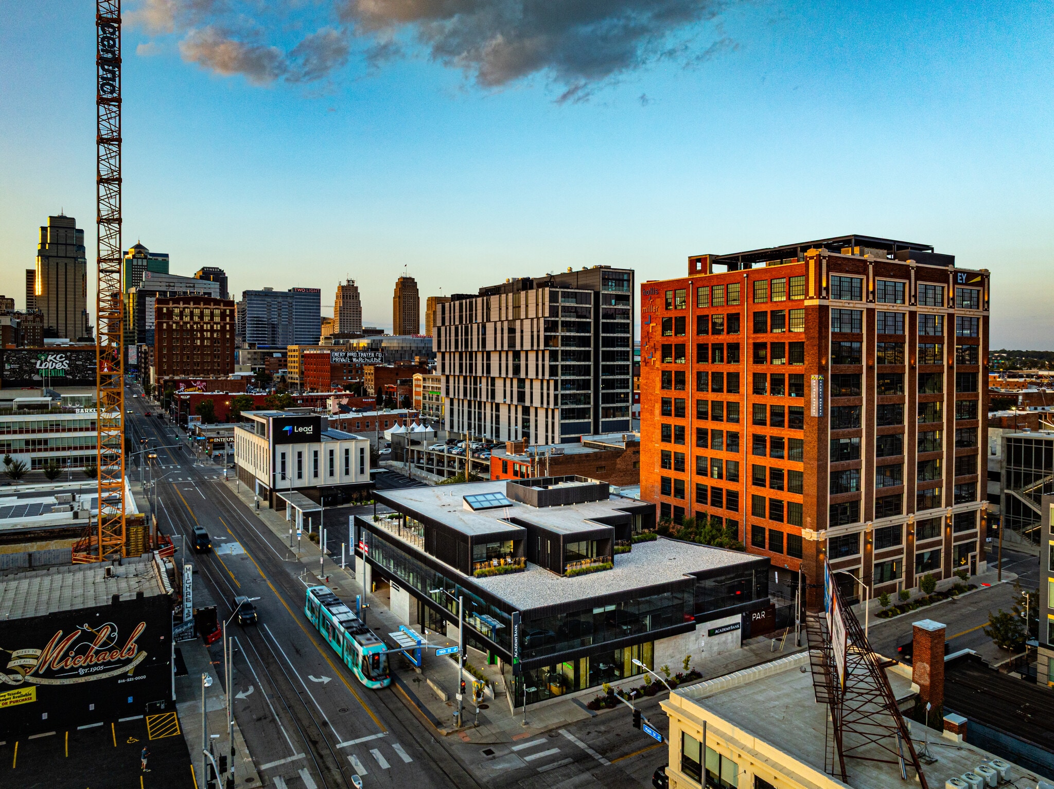 1828 Walnut St, Kansas City, MO for lease Building Photo- Image 1 of 8